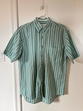 Vintage Arnold Palmer Short-Sleeve Button-Up Stripe Shirt in Light Aqua
